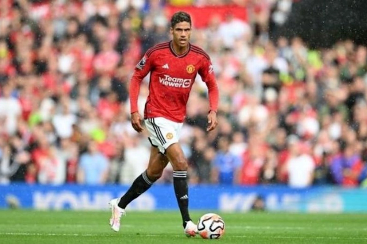 İki futbol nəhəngi Rafael Varan üçün mübarizə aparır