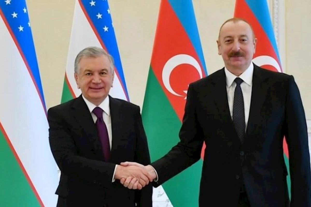 Şavkat Mirziyoyev Prezident İlham Əliyevi təbrik edib