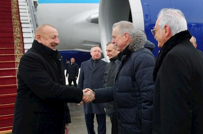 Prezident İlham Əliyev Sankt-Peterburqa getdi Prezident İlham Əliyev Sankt-Peterburqa getdi