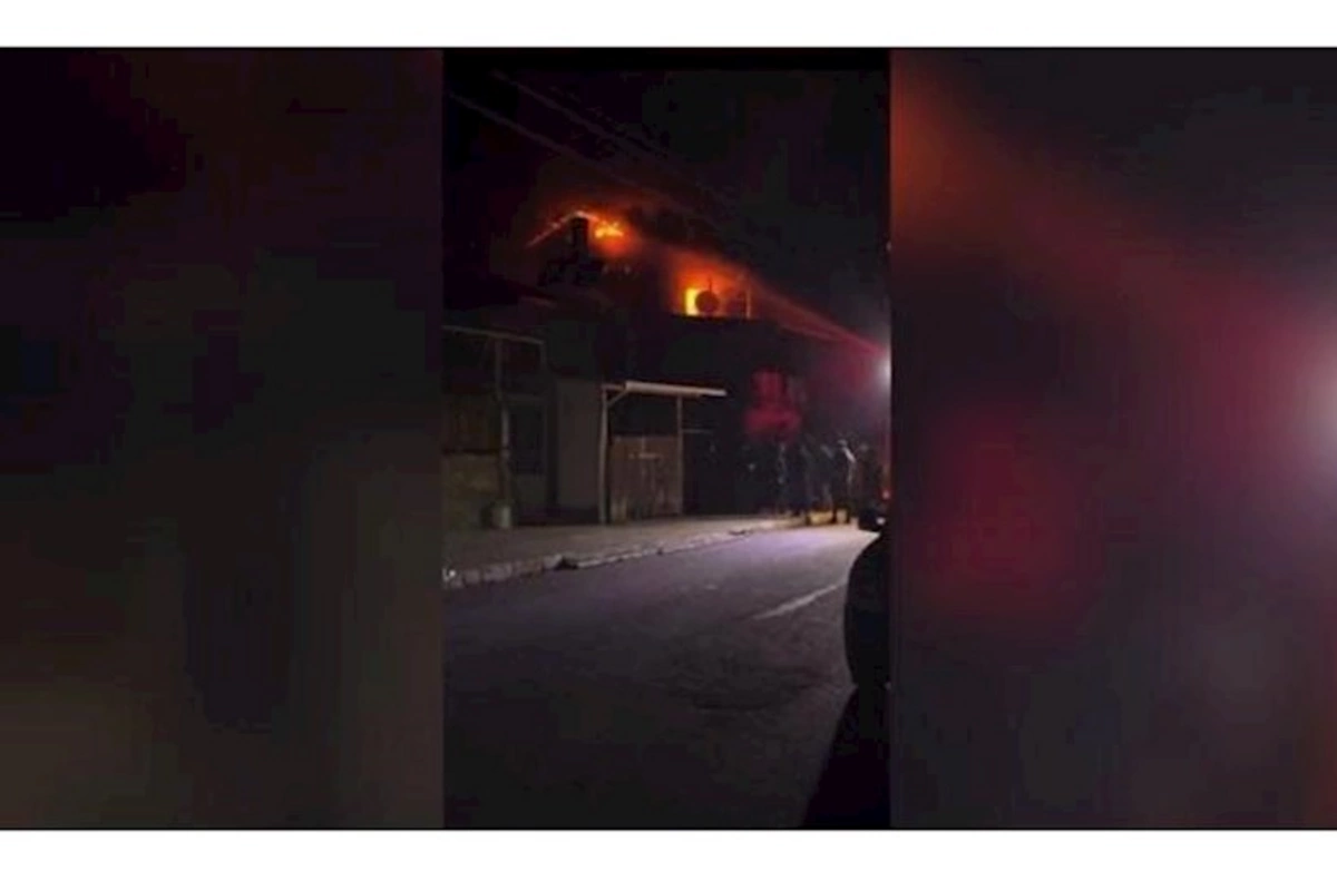 İkimərtəbəli evdə yanğın: Ölən var