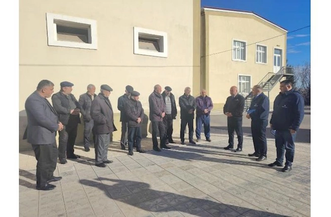 Səyyar qəbul otağı Türkmən kənd sakinlərinin ixtiyarında