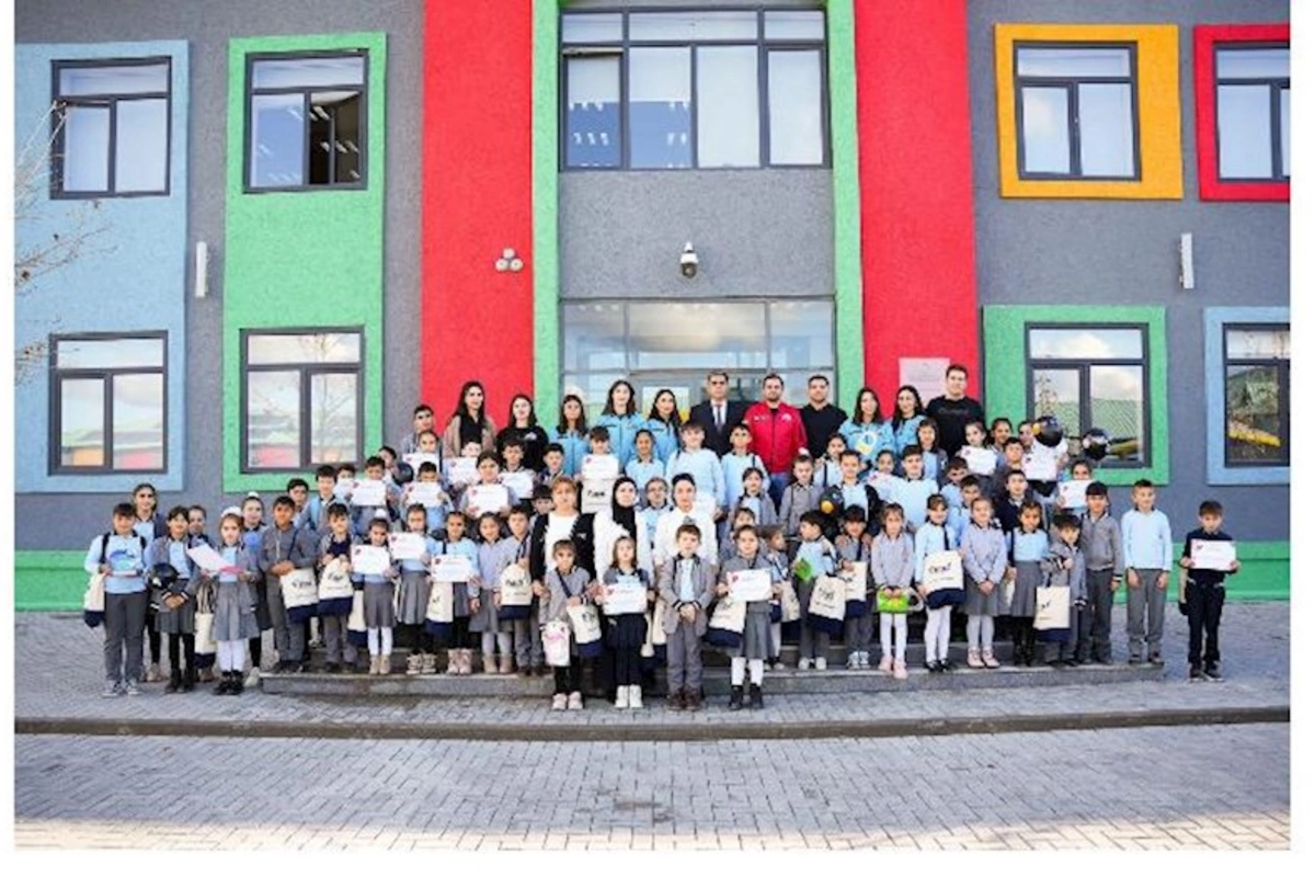 “Final” çay markasının dəsəyi ilə “Bilim hər yerdə” layihəsinə start verilib — FOTOLAR