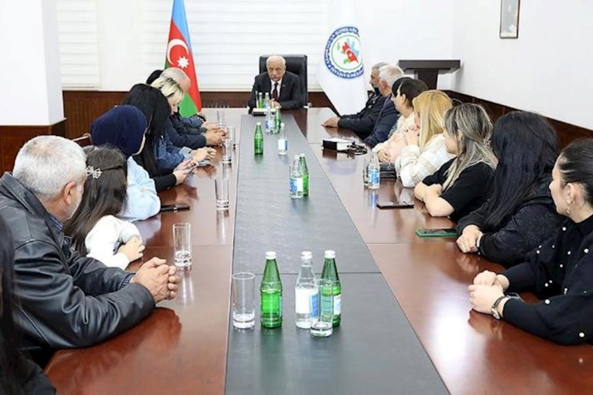 Səttar Möhbalıyev 70 yaxın şəhid ailəsi və qazi ilə görüşdü — FOTOLAR