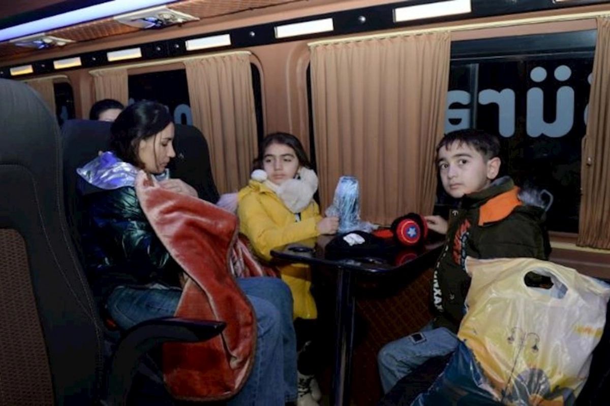 Daha 80 nəfər Laçına yola salındı
