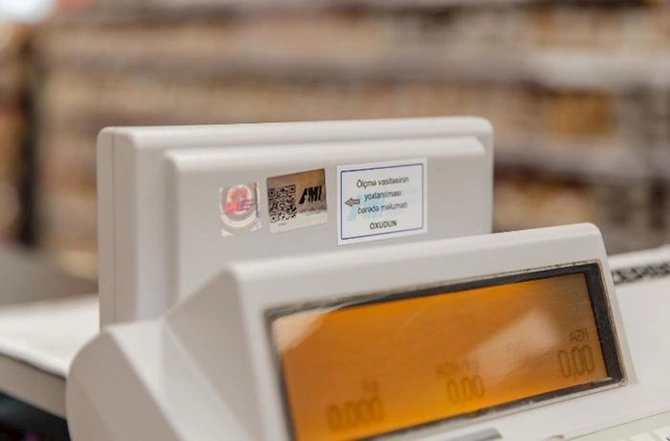 Azərbaycan Metrologiya İnstitutu “Araz” supermarketlərdə tərəzilərin düzgünlüyünü təsdiqləyib