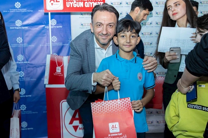 “AL Market” qəhrəmanlarımızın övladları üçün Bayram şənliyi keçirib — FOTOLAR
