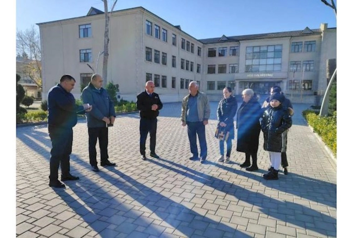 Səyyar qəbul otağı Nur şəhərində — FOTO