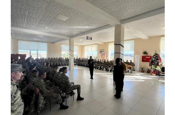 Bayramla əlaqədar orduda silsilə tədbirlər keçirilib — VİDEO/FOTO