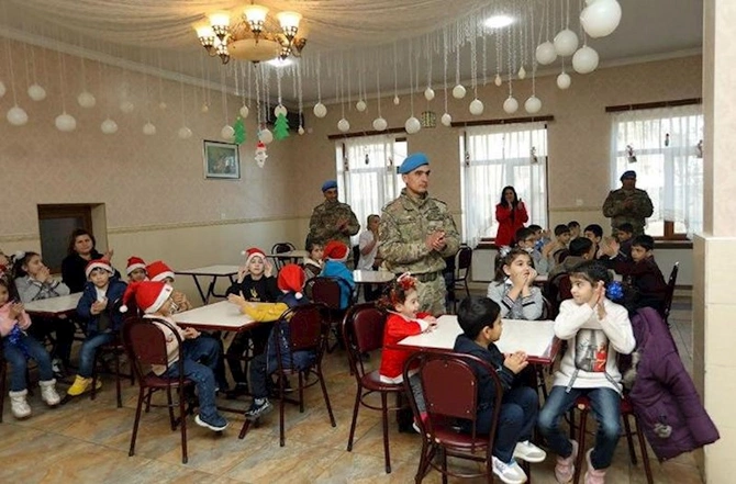 Bayramla əlaqədar orduda silsilə tədbirlər keçirilib — VİDEO/FOTO