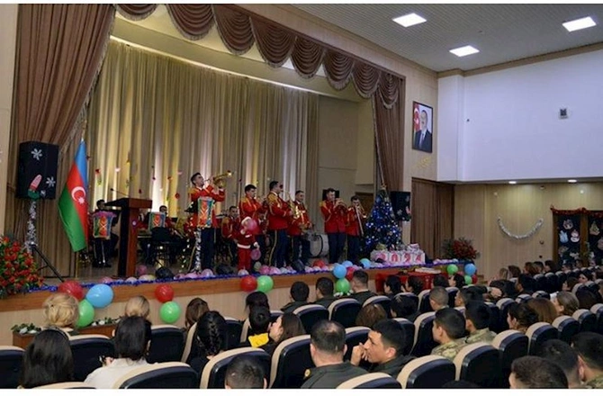 Bayramla əlaqədar orduda silsilə tədbirlər keçirilib — VİDEO/FOTO