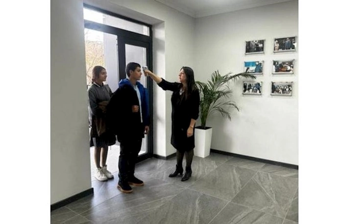 Laçındakı məktəb dezinfeksiya olunub — FOTO Laçındakı məktəb dezinfeksiya olunub — FOTO