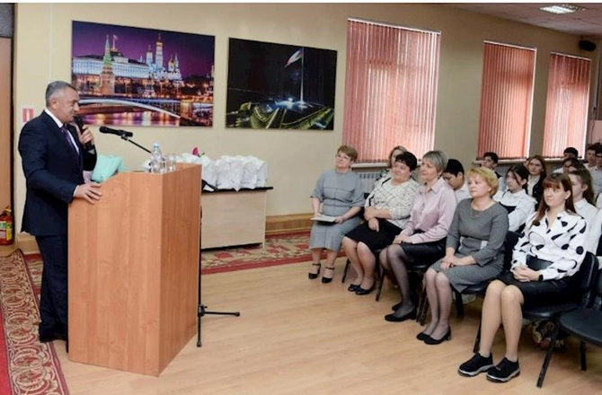 Həştərxanda Heydər Əliyevin 100 illik yubileyinə həsr olunmuş təntənəli tədbir keçirildi — FOTOLAR