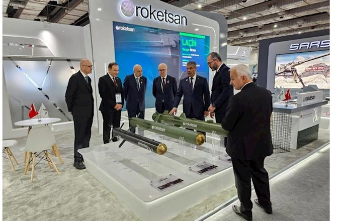 Zakir Həsənov Misirdə sərgi açılışında — FOTOLAR