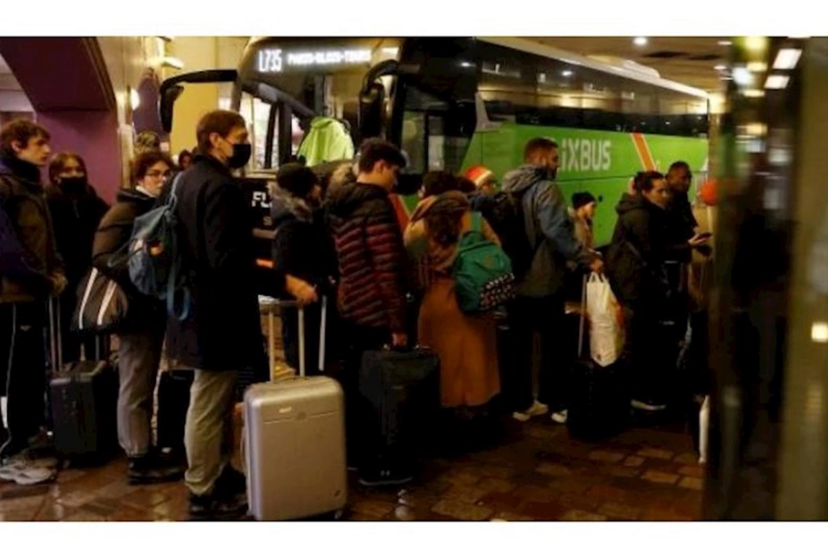Fransada avtobus sürücüləri tətil aksiyasına başladı