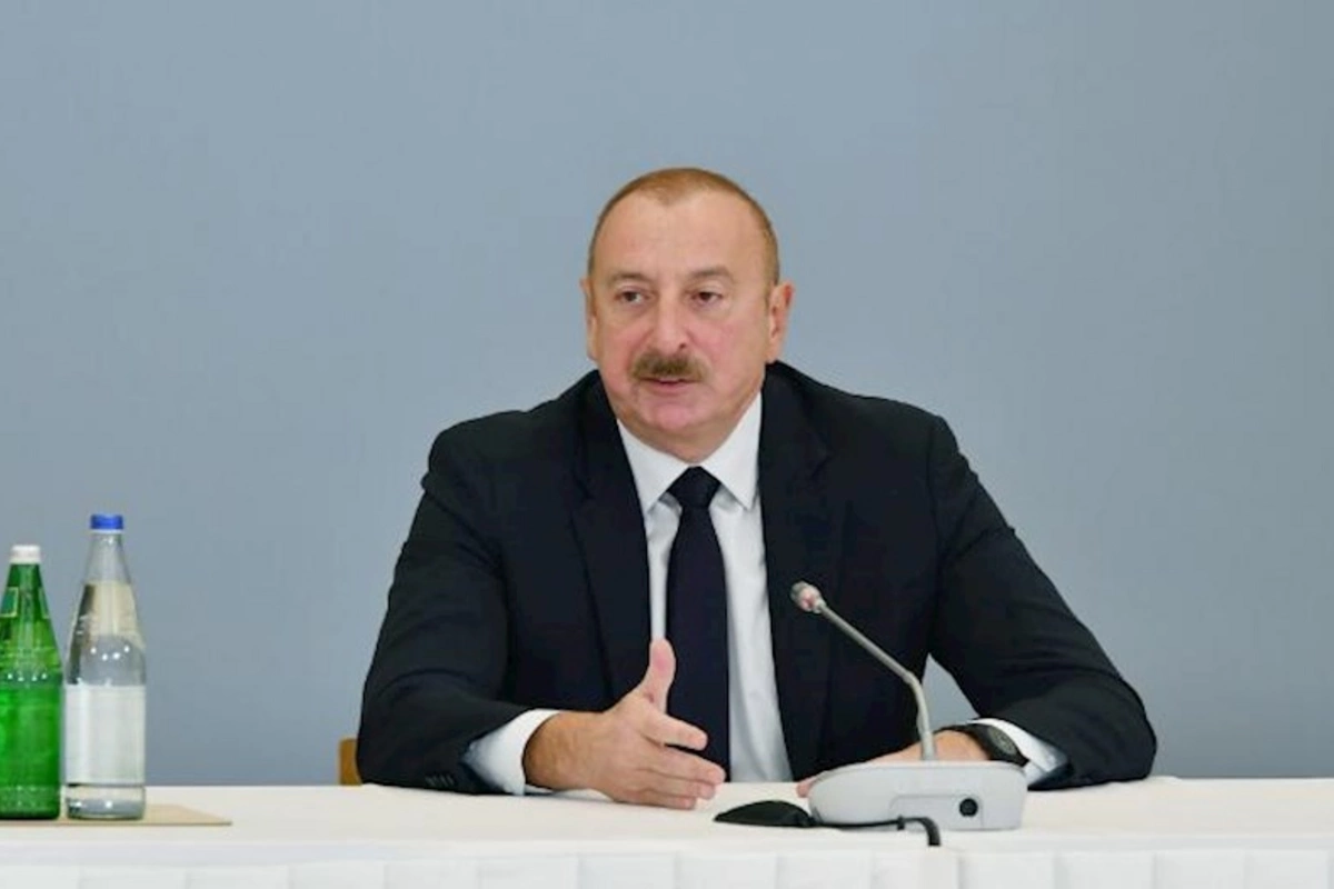Prezident: Ola bilər ki, cənab Borel yuxular görür