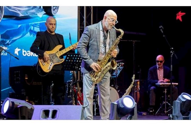 “Bakcell” dünyanın ən sürətlilərinin sürət tərəfdaşı oldu! — FOTO “Bakcell” dünyanın ən sürətlilərinin sürət tərəfdaşı oldu! — FOTO