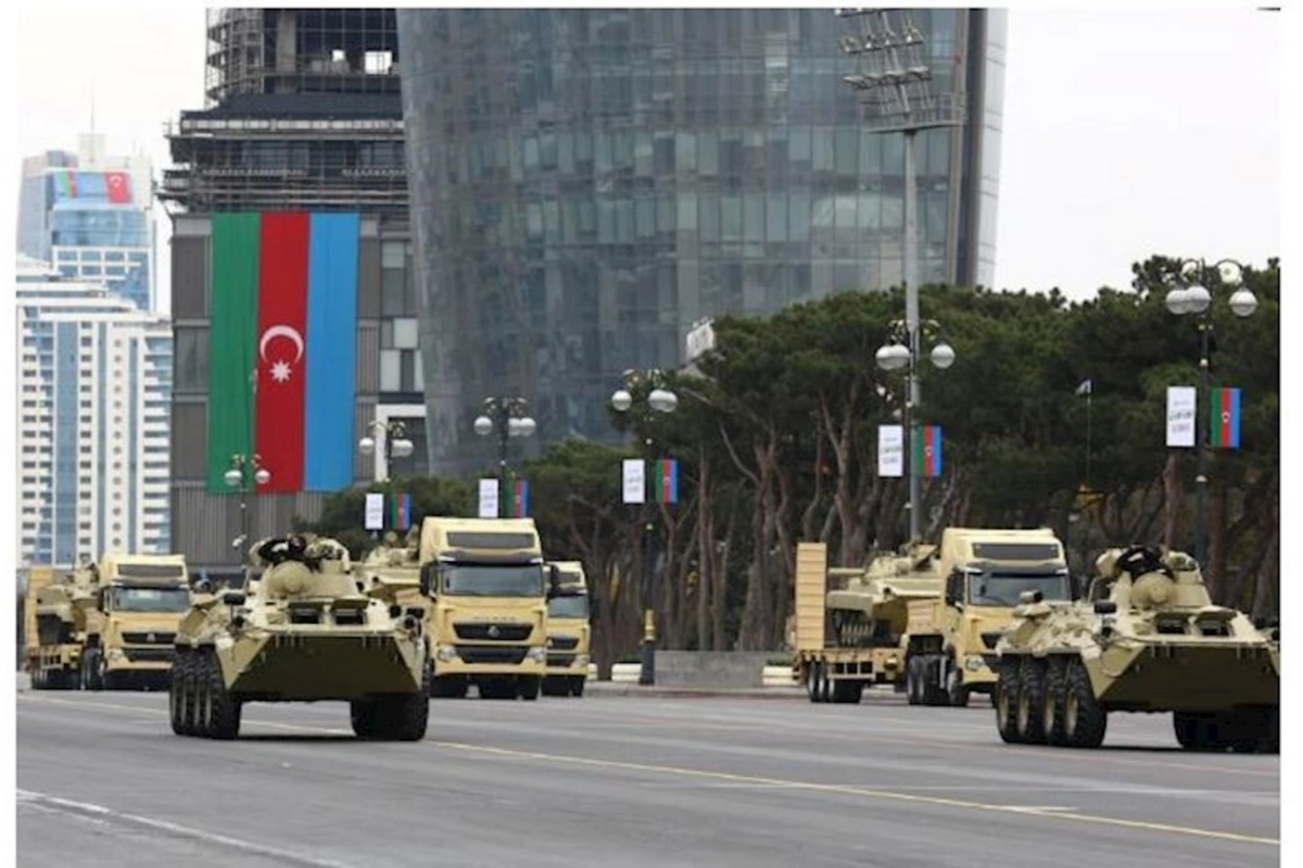 Dünyaya səs salan Zəfər paradı