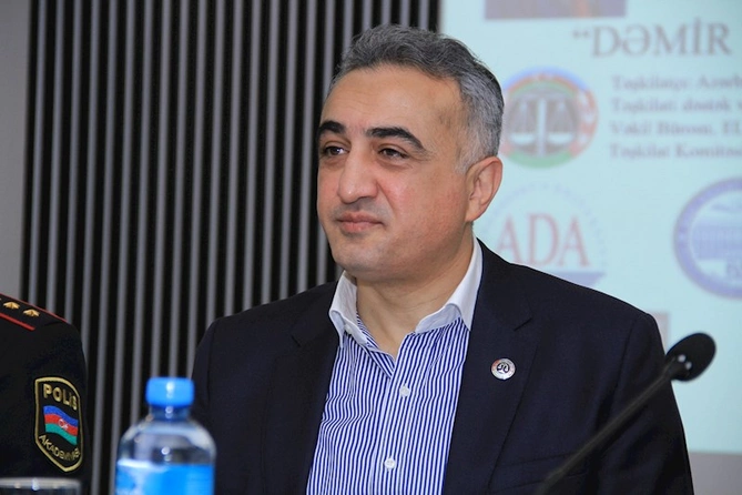 Vəkillər Kollegiyasının təşkilatçılığı ilə tələbələr arasında Dəmir yumruq intellektual müsabiqə başlayıb — FOTOLAR