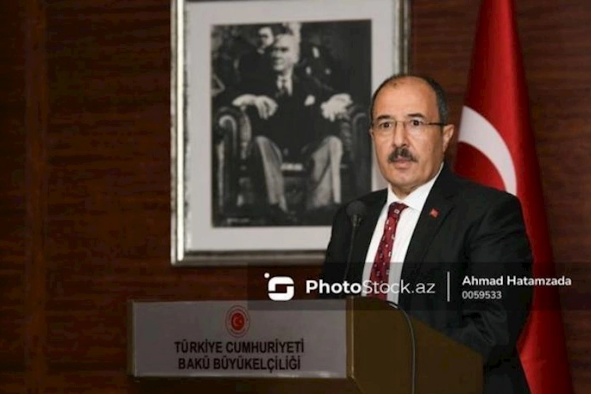 Cahit Bağçı: “İlin sonunadək Azərbaycanla ticarət dövriyyəsini 7,5 milyard dollara çatdıracağıq”