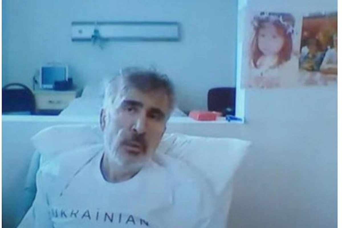 Saakaşvili tanınmaz halda — ŞOK GÖRÜNTÜLƏR (VİDEO)