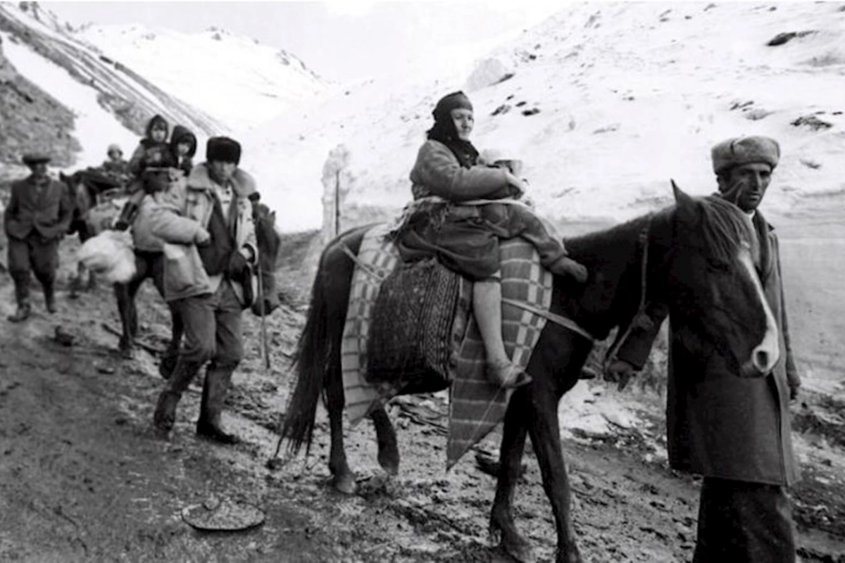 Qərbi Azərbaycandan olan qaçqınların statusuna yenidən baxılması təklif edilir