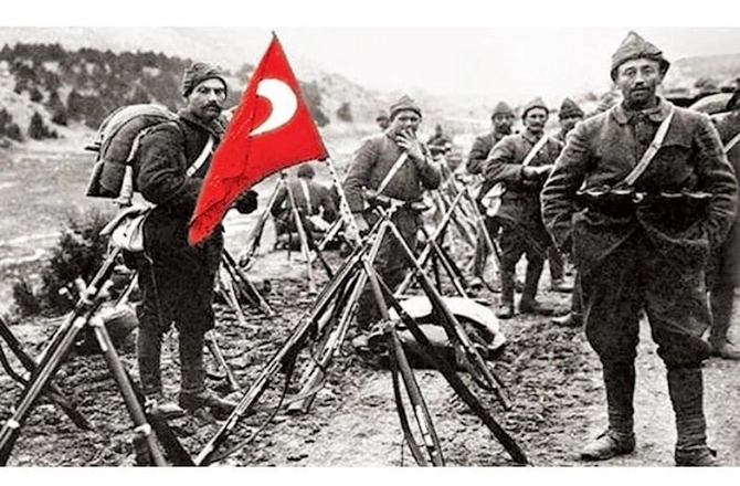 Qurtuluş savaşında üzüyünü Türkiyəyə göndərən Azərbaycan qadını indi də cehizlik yorğan-döşəyini qardaşına göndərir... Qurtuluş savaşında üzüyünü Türkiyəyə göndərən Azərbaycan qadını indi də cehizlik yorğan-döşəyini qardaşına göndərir...