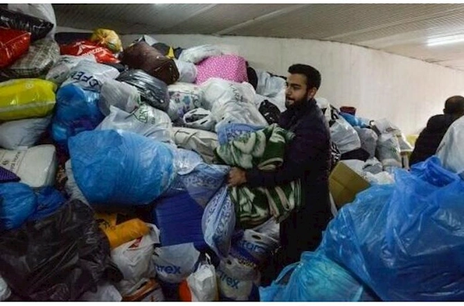 Qurtuluş savaşında üzüyünü Türkiyəyə göndərən Azərbaycan qadını indi də cehizlik yorğan-döşəyini qardaşına göndərir... Qurtuluş savaşında üzüyünü Türkiyəyə göndərən Azərbaycan qadını indi də cehizlik yorğan-döşəyini qardaşına göndərir...