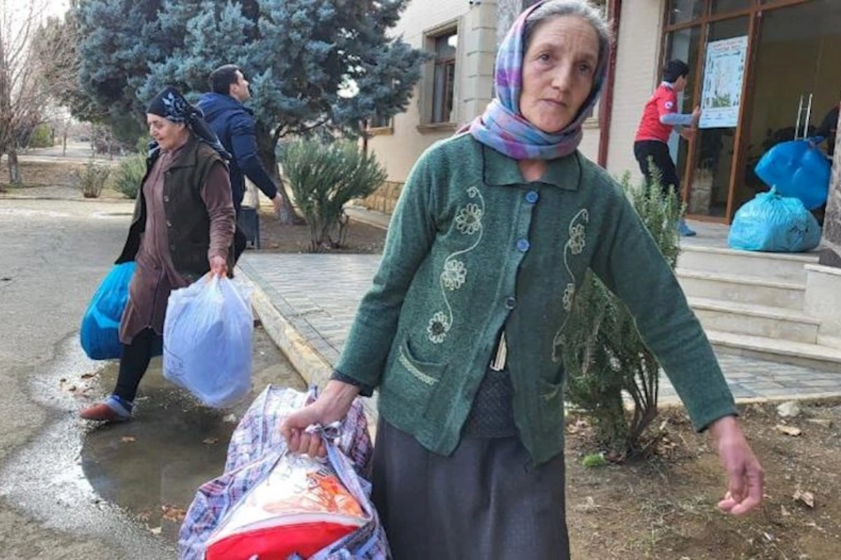 Azərbaycanlı məcburi köçkünlərdən türkiyəli köçkünlərə dəstək — FOTO