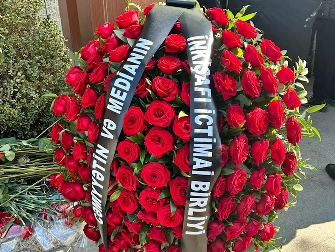 “Cəmiyyətin və Medianın İnkişafı” İctimai Birliyi rəhbərliyi Türkiyəyə başsağlığı verdi — FOTOLAR