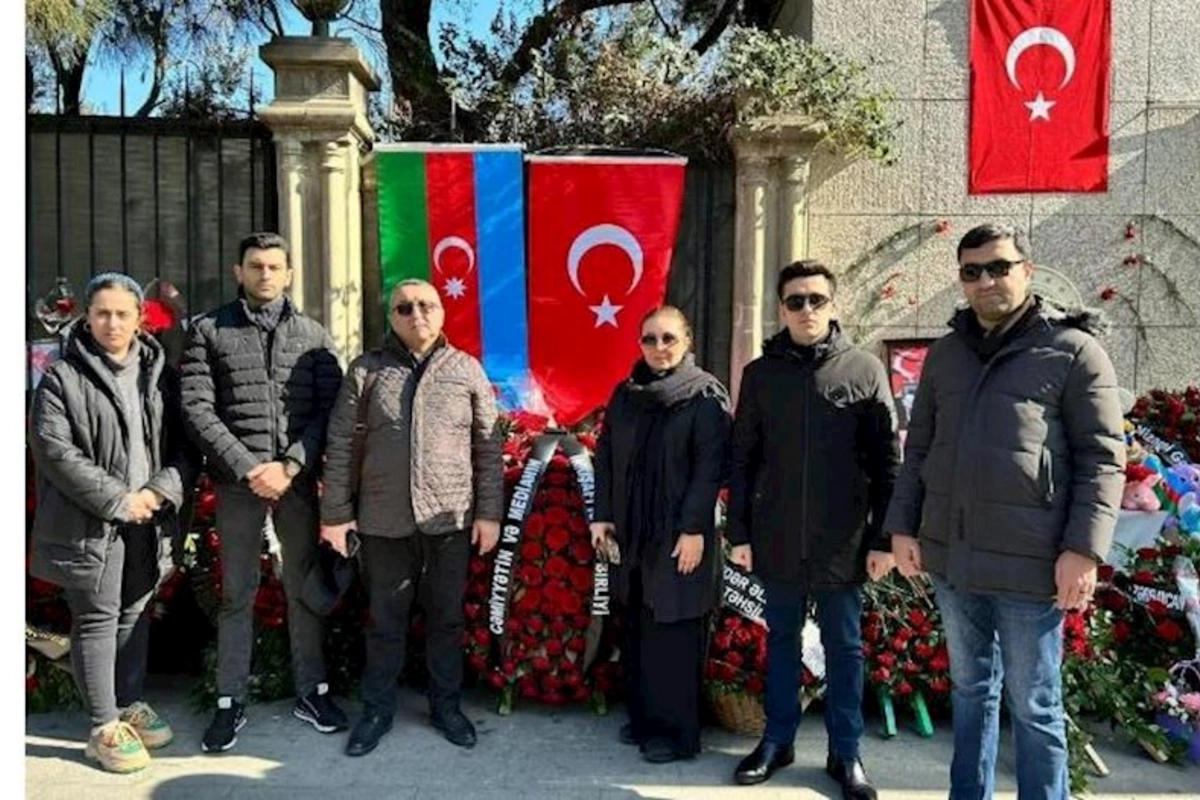 “Cəmiyyətin və Medianın İnkişafı” İctimai Birliyi rəhbərliyi Türkiyəyə başsağlığı verdi — FOTOLAR