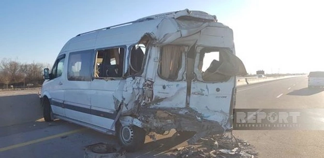 Azərbaycanda ağır qəza: ölən və yaralananlar var — YENİLƏNİB (FOTO)
