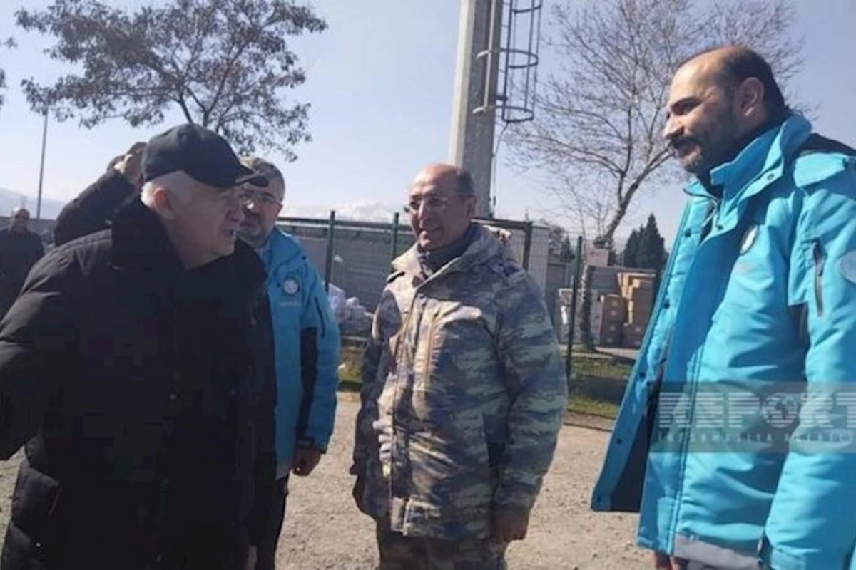 Türkiyə səhiyyə nazirinin müavini FHN-in mobil səhra hospitalında olub — FOTO