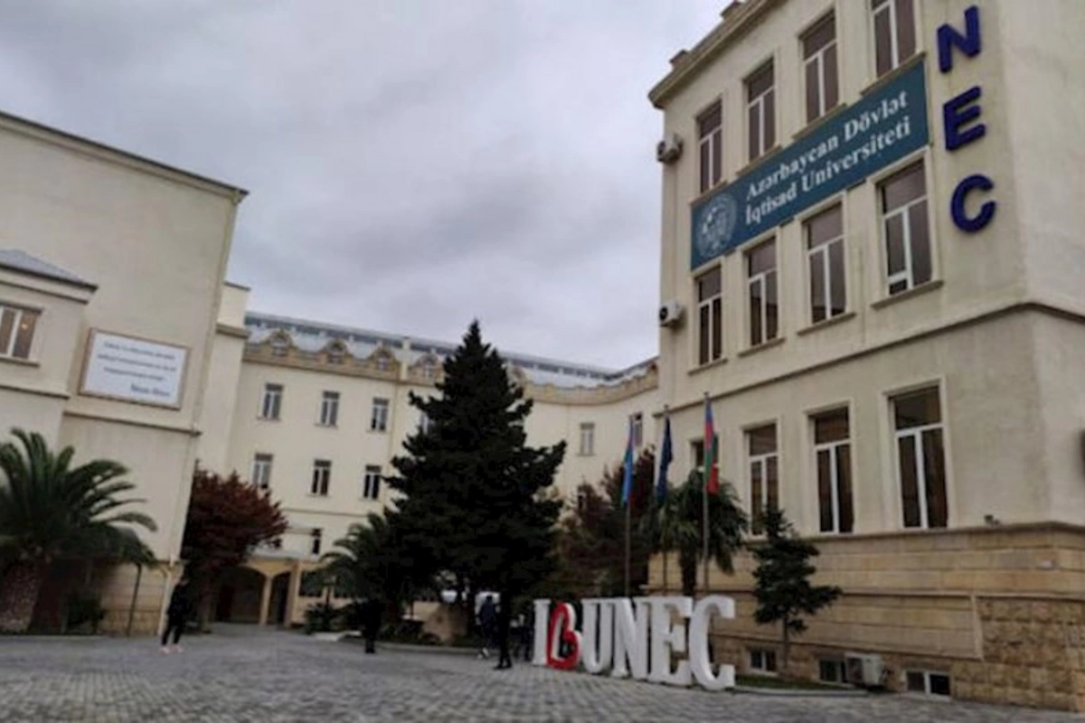 UNEC-in müəllimi vəfat edib — FOTO