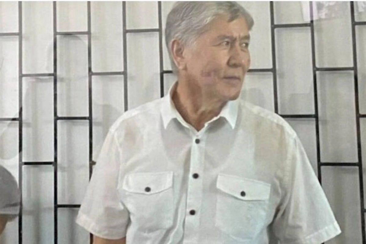 Almazbek Atambayev azadlığa buraxılıb