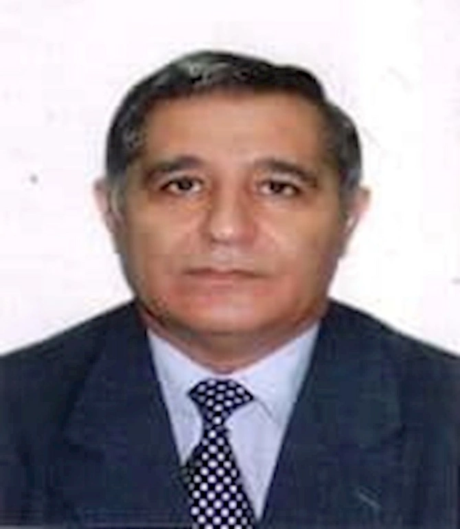UNEC-in müəllimi vəfat edib — FOTO UNEC-in müəllimi vəfat edib — FOTO