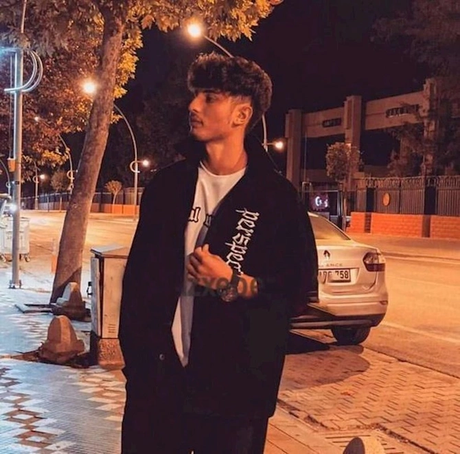 Türkiyədə zəlzələdə həlak olan Şahin Vəliyev Gəncədə dəfn edildi — YENİLƏNİB (FOTO)