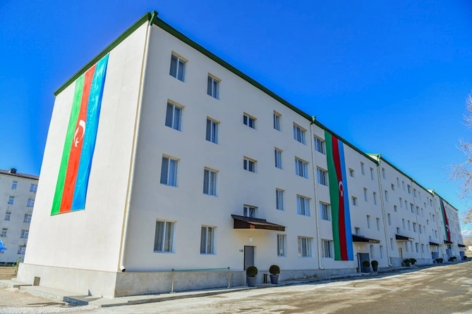 Cəbrayılda DSX-nin xidməti yaşayış binaları istifadəyə verildi — FOTOLAR Cəbrayılda DSX-nin xidməti yaşayış binaları istifadəyə verildi — FOTOLAR