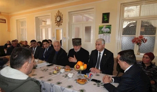 Qazaxın icra başçısı axıska türklərinə niyə başsağlığı verdiyini açıqlamadan xəbəri saytdan sildirdi — FOTO