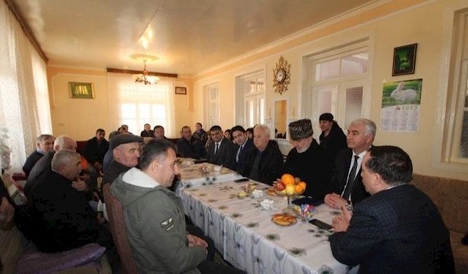 Qazaxın icra başçısı axıska türklərinə niyə başsağlığı verdiyini açıqlamadan xəbəri saytdan sildirdi — FOTO