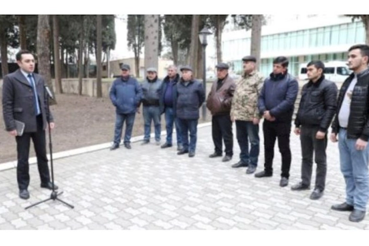 Sahibkarları Açıq mikrofona gətirən eyni səbəb