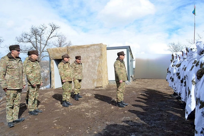 Zakir Həsənov hərbçilərin döyüş fəaliyyətini yoxladı — FOTO/VİDEO