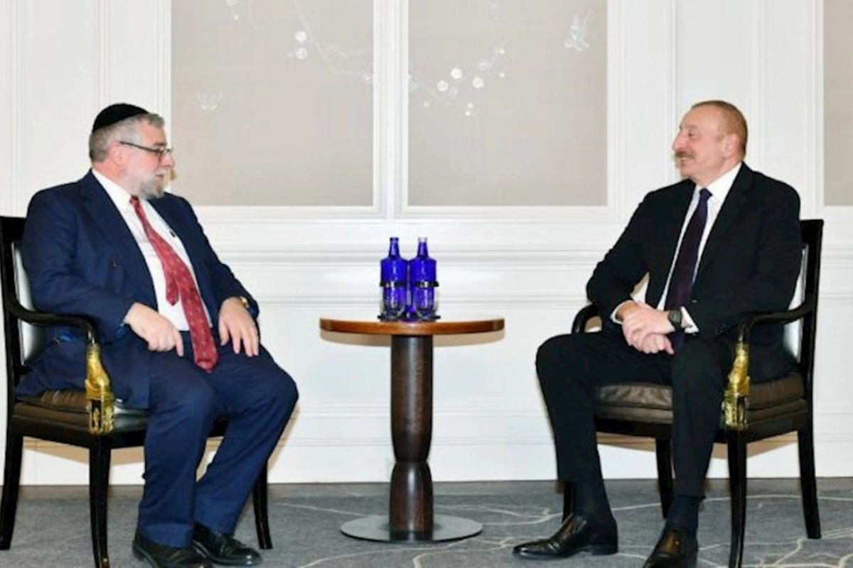 İlham Əliyev Münhendə Avropa Ravvinləri Konfransının prezidenti ilə görüşüb