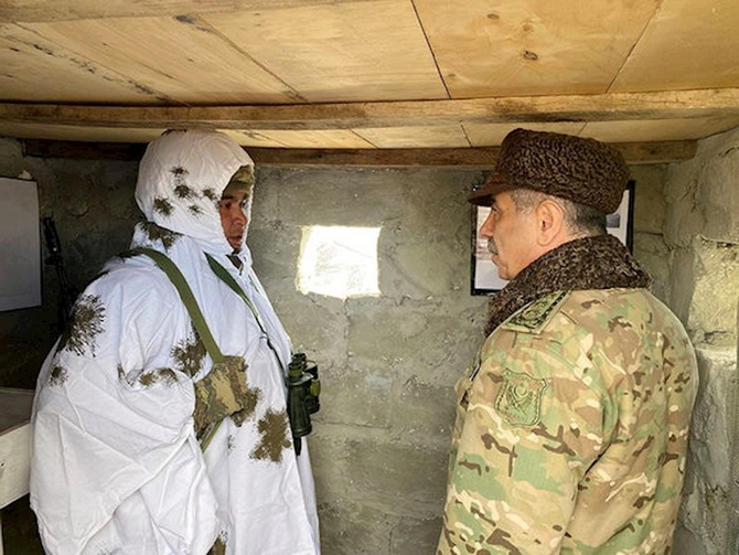 Zakir Həsənov hərbçilərin döyüş fəaliyyətini yoxladı — FOTO/VİDEO