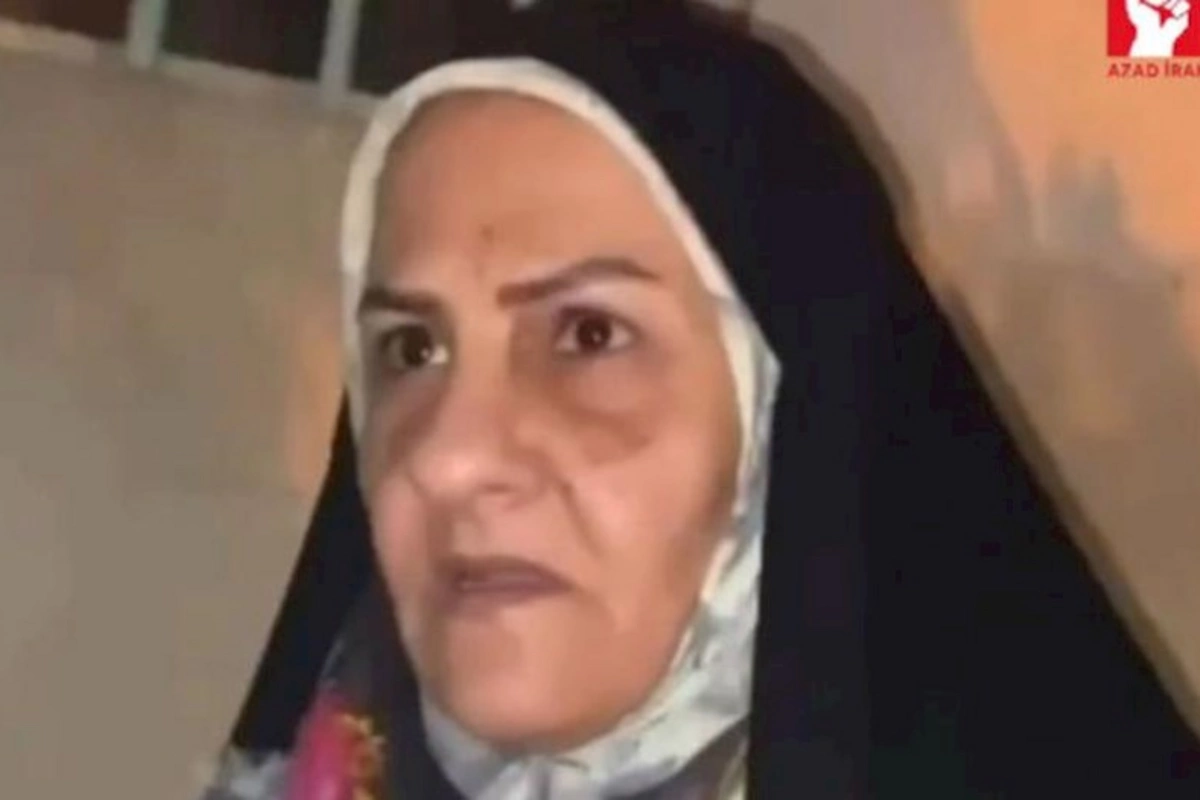 İranda qadın məmur hicabsız qıza hücum edib — VİDEO