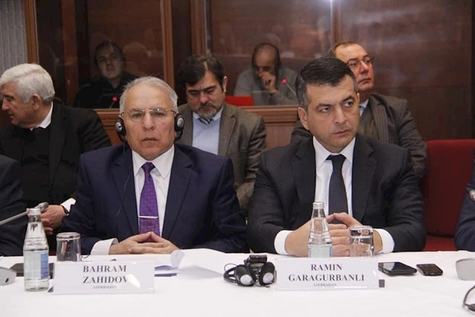 İlham Rəhimov Bakıda beynəlxalq konfrans keçirdi — FOTOLAR