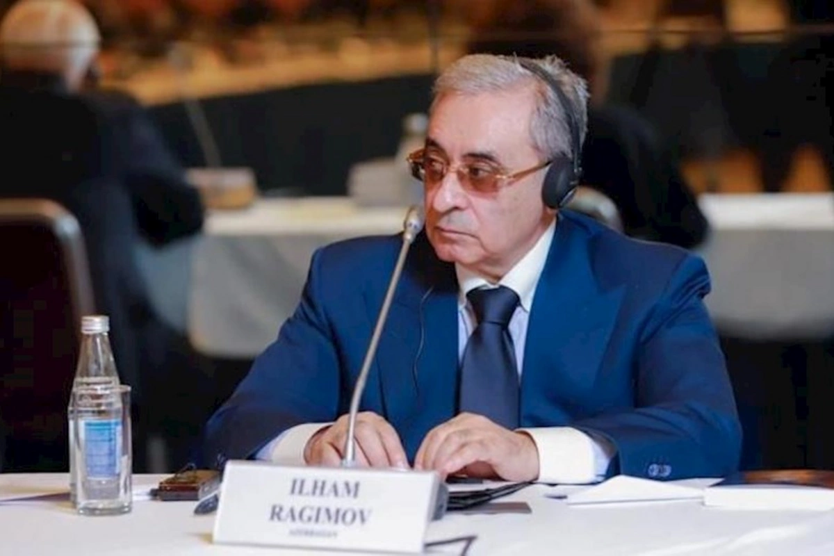 İlham Rəhimov Bakıda beynəlxalq konfrans keçirdi — FOTOLAR