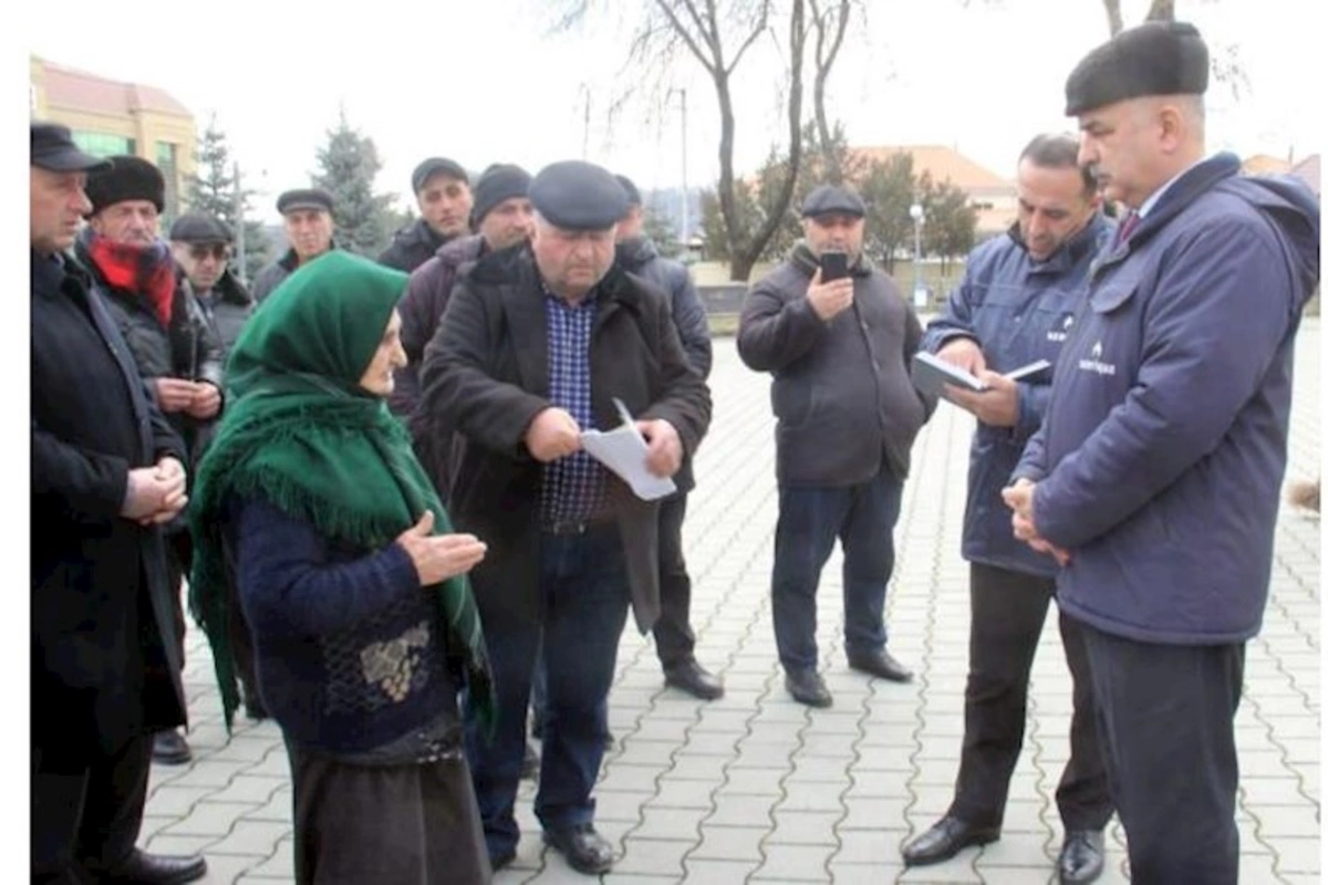 Qusarın kəndlərindən gələn müraciətlər “Açıq mikrofon” aksiyasında səsləndirildi — FOTOLAR
