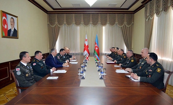 Kərim Vəliyev Bakıda gürcüstanlı general-mayor ilə görüşdü — FOTO/VİDEO