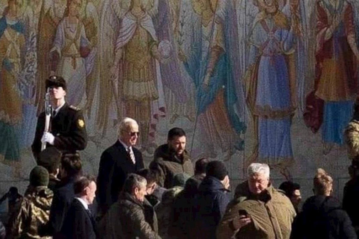 Bayden gözlənilmədən Kiyevə səfər edib — YENİLƏNİB (FOTO/VİDEO)