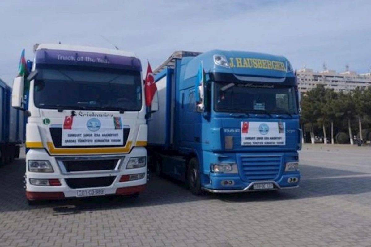Daha yeddi ədəd modul tipli ev Türkiyəyə yola salınıb — FOTO